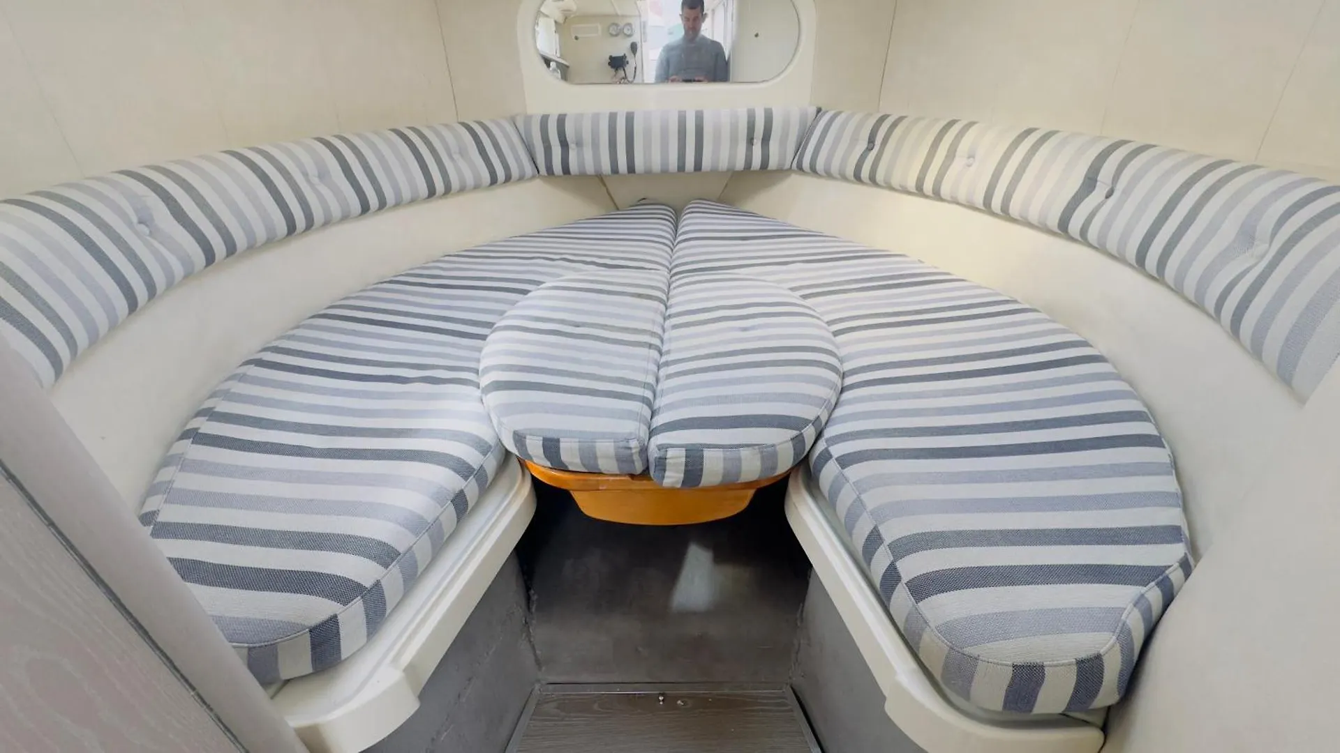 Sailing Experience In Barcelona Hotel 0*,